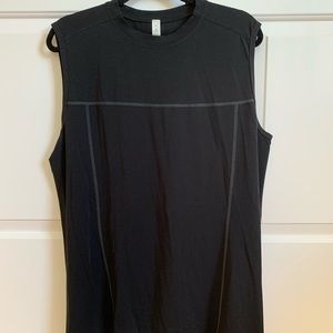 Lululemon men’s workout tank
